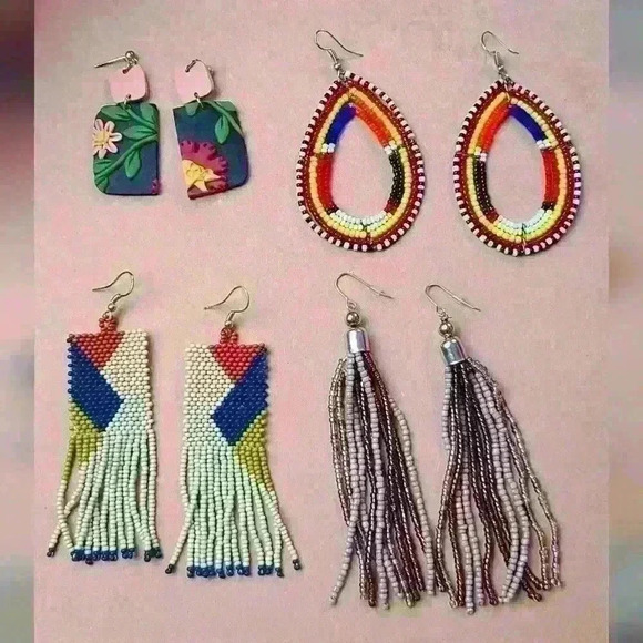 Beaded earrings bundle of 4 pairs of earrings - Picture 3 of 14